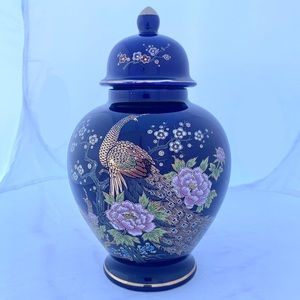 Asian Cobalt Blue, Gold, Floral and Peacock Porcelain Ginger/Temple Jar, Japan